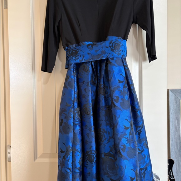 Jessica Howard Black Dress - Picture 2 of 3